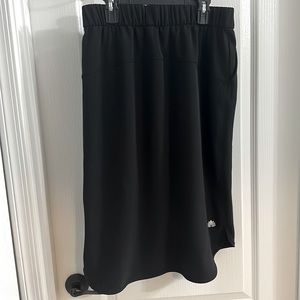 Snoga athletic everyday skirt
